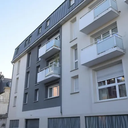 A Rouen, 40 M², Balcon Et Vue Sur La Ville. 公寓 *