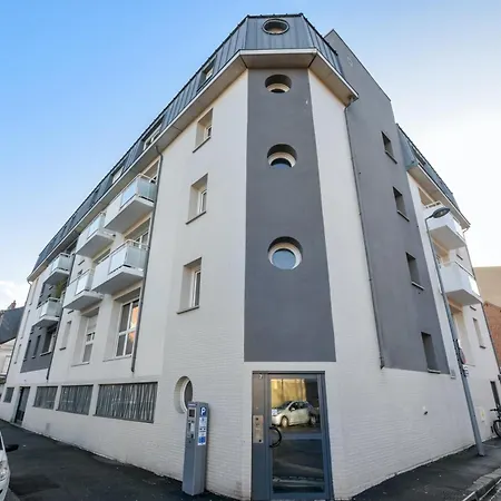 公寓 A Rouen, 40 M², Balcon Et Vue Sur La Ville. *